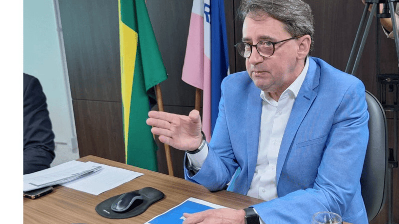 Duboc deixa coordenação da campanha de Ferraço e reassume secretaria no ES