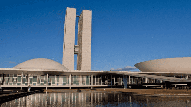 Eleições 2026: onze candidatos disputam duas vagas ao Senado no Espírito Santo