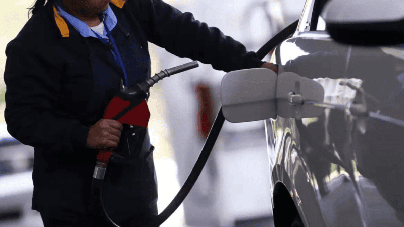 ES terá aumento do ICMS sobre gasolina, diesel e gás em 2027