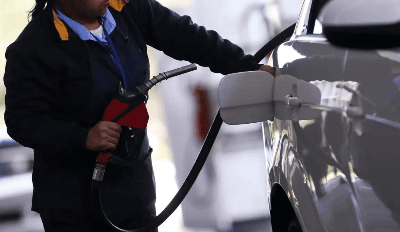 ES terá aumento do ICMS sobre gasolina, diesel e gás em 2027