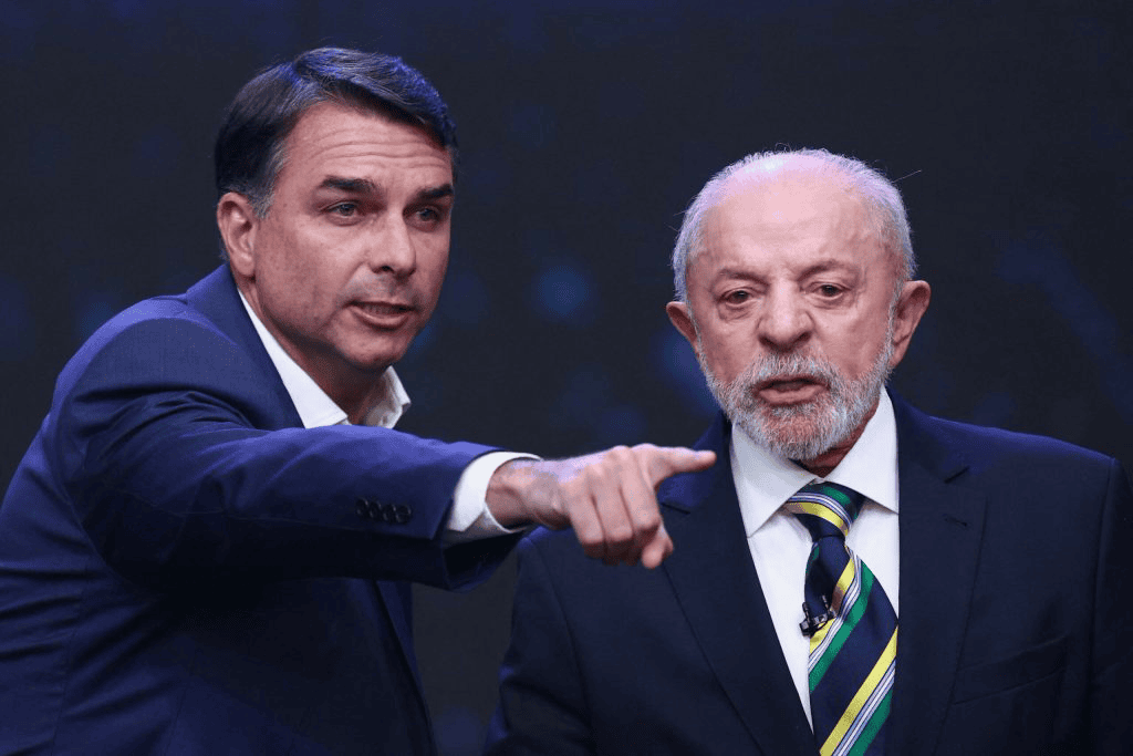 Flávio vence no ES no 2º turno, mas Lula reduz diferença