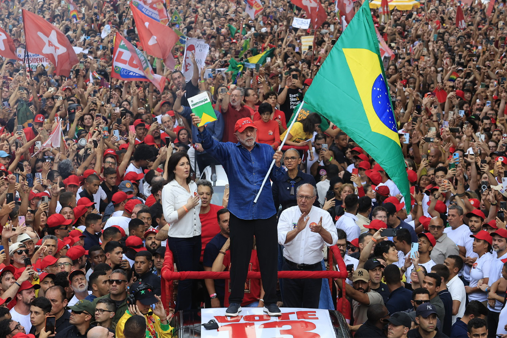Governo Lula projeta R$ 65,9 bilhões em investimentos no Espírito Santo