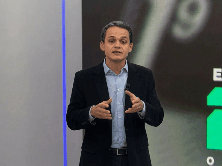 Pazolini anuncia equipe de transição de governo