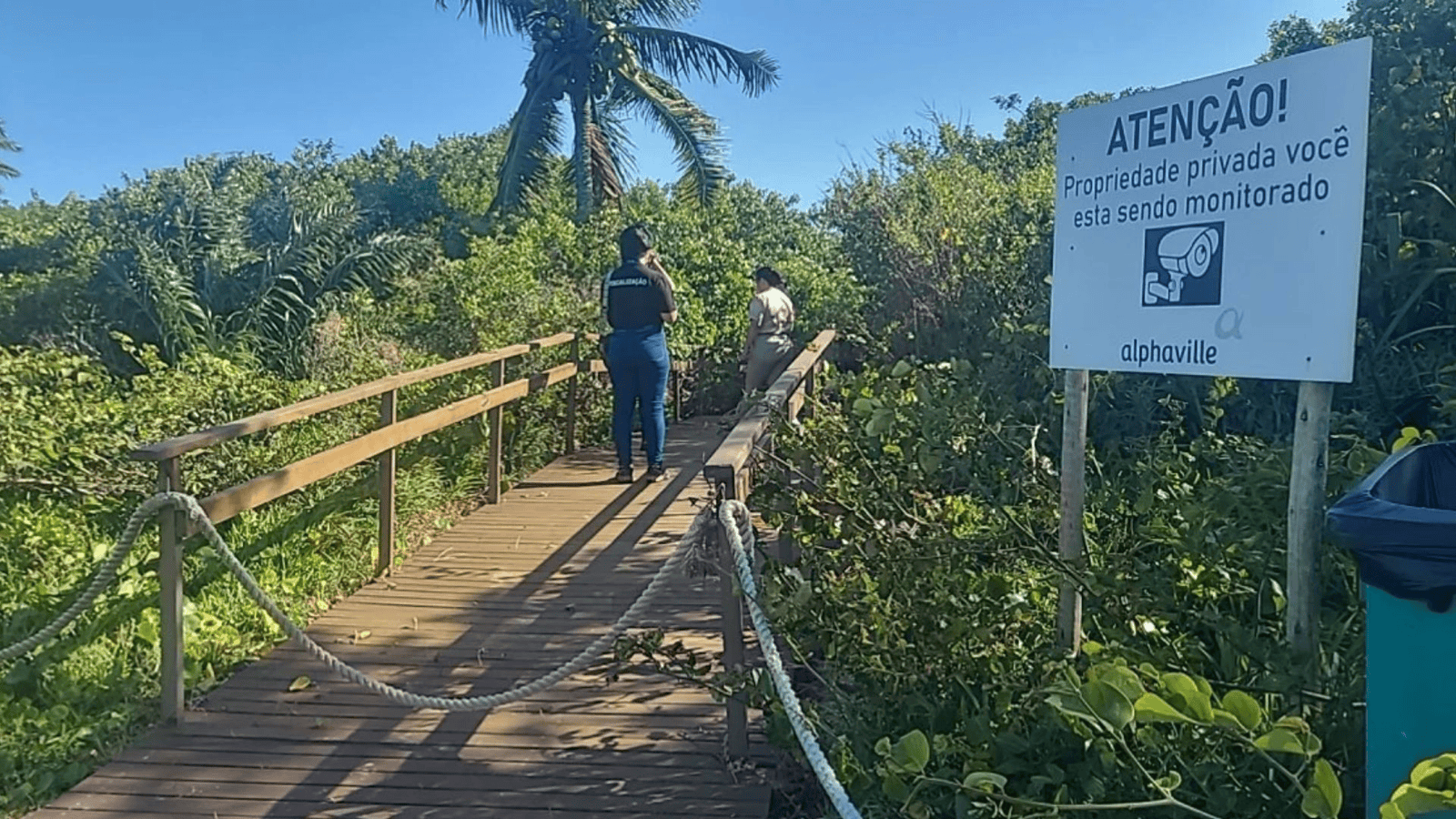 Prefeitura notifica condomínio por restrição de acesso às Três Praias