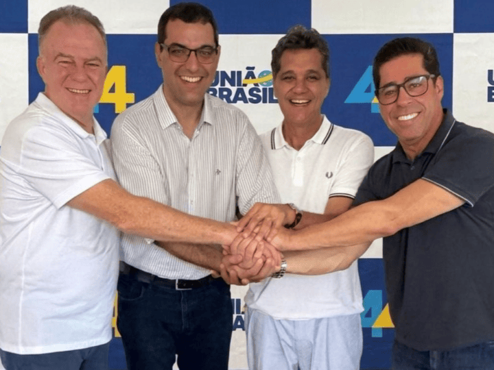 União Brasil declara apoio a Pazolini no segundo turno