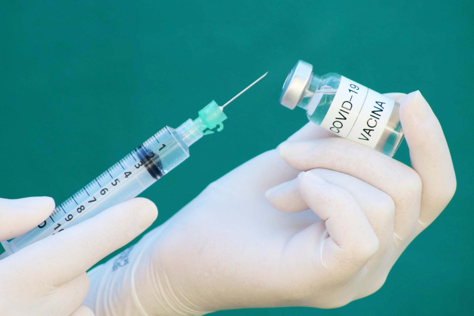 Rússia conclui testes clínicos e é país mais próximo da vacina