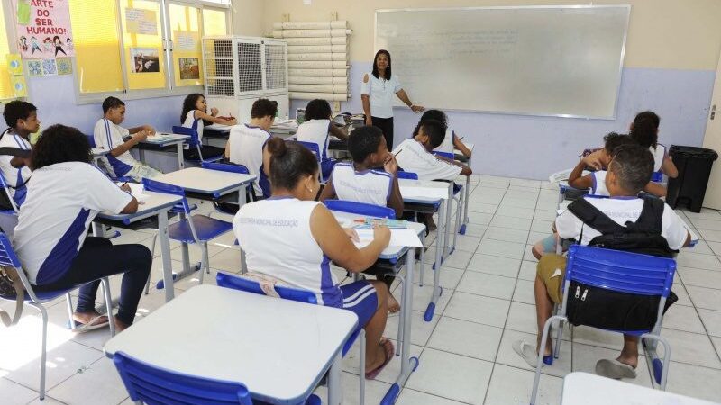 Pazolini quer retorno das aulas em Vitória o quanto antes