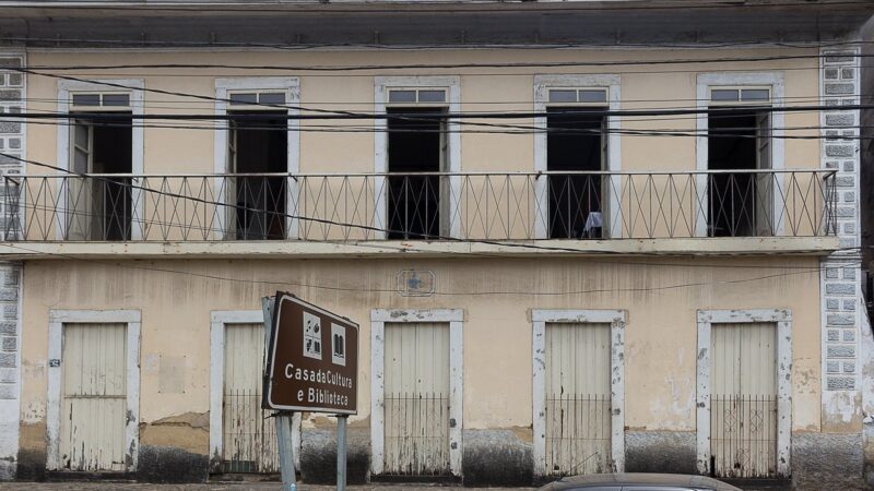 Casagrande anuncia investimentos em reforma e restauração de patrimônios tombados
