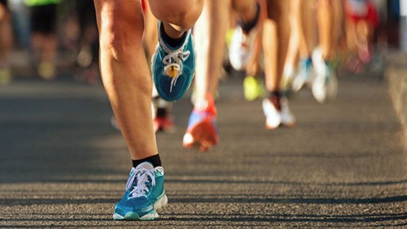 Corredores capixabas participam da Meia Maratona de Vitória