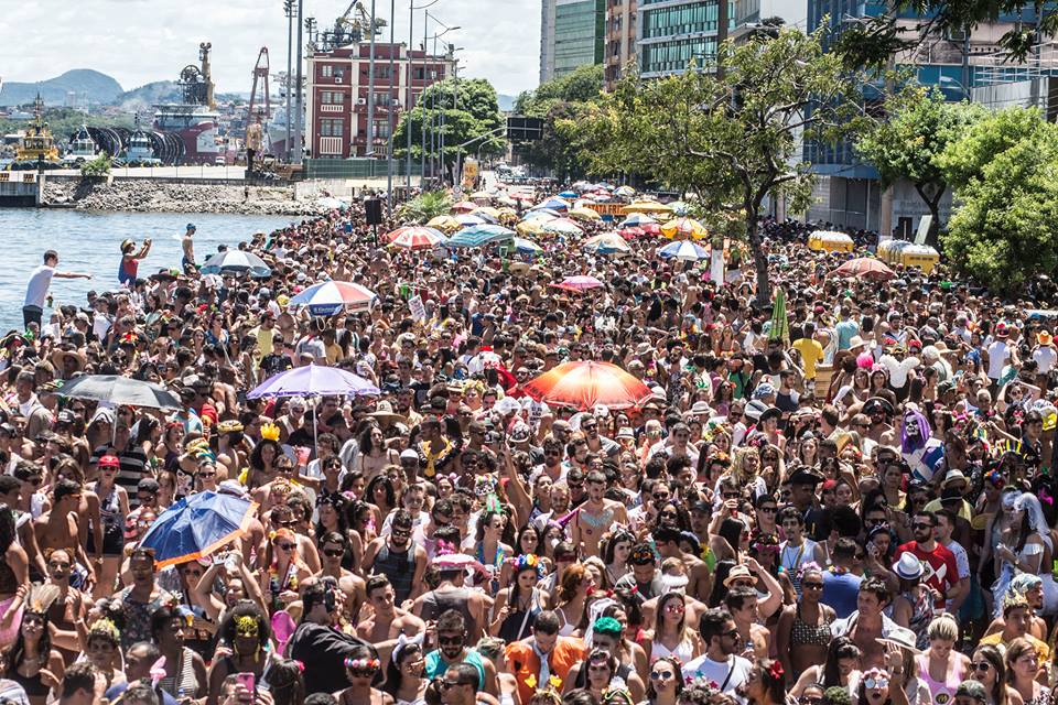 Sesa avalia medidas sobre o Carnaval para realizar desfiles e autorizar blocos de rua