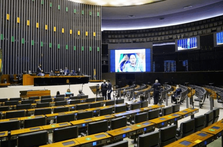 Sem acordo para votar MPs, Câmara encerra sessão antes de iniciar Ordem do Dia