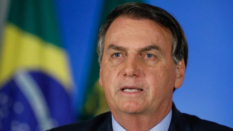Bolsonaro envia ao Congresso Nacional um projeto de lei que inclui “ações violentas com fins políticos ou ideológicos”