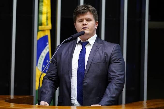 União Brasil está em busca de pré-candidato ao Senado