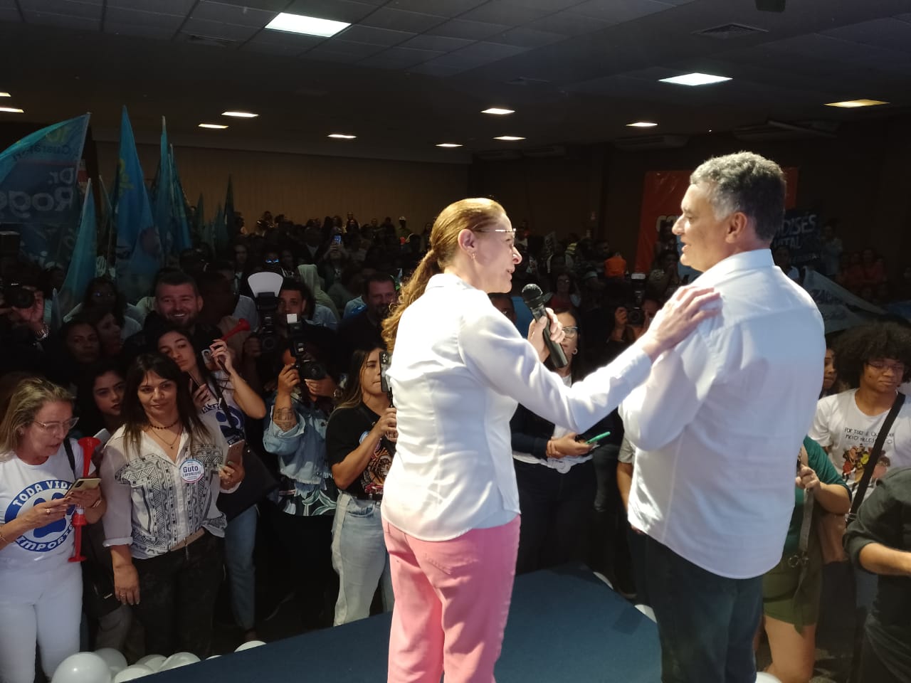 Multidão escolhe com aval de Audifax Barcelos, o nome de Ancelma Bernardos para disputar vaga na Câmara Federal