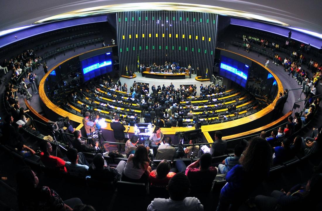 Câmara: comissão aprova projeto que cria política nacional de economia