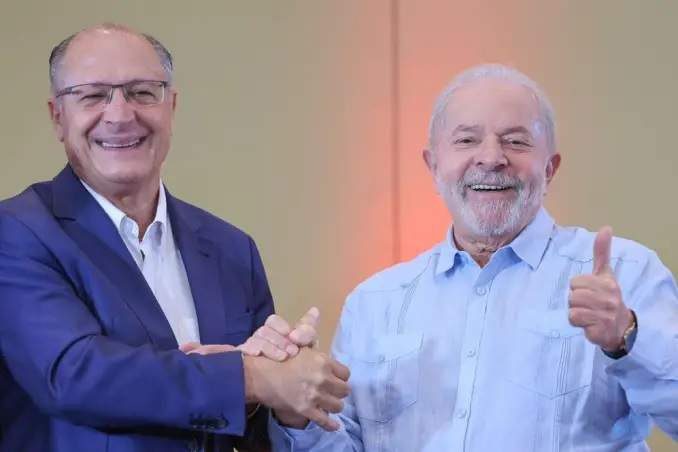 Chapa Lula-Alckmin pede ao TSE registro da candidatura ao Palácio do Planalto