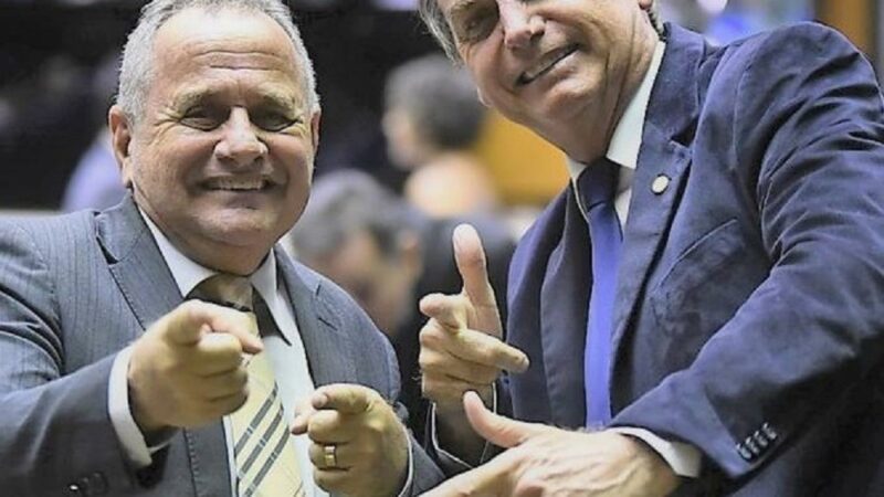 Os favoritos dos eleitores no Estado são Bolsonaro e Manato