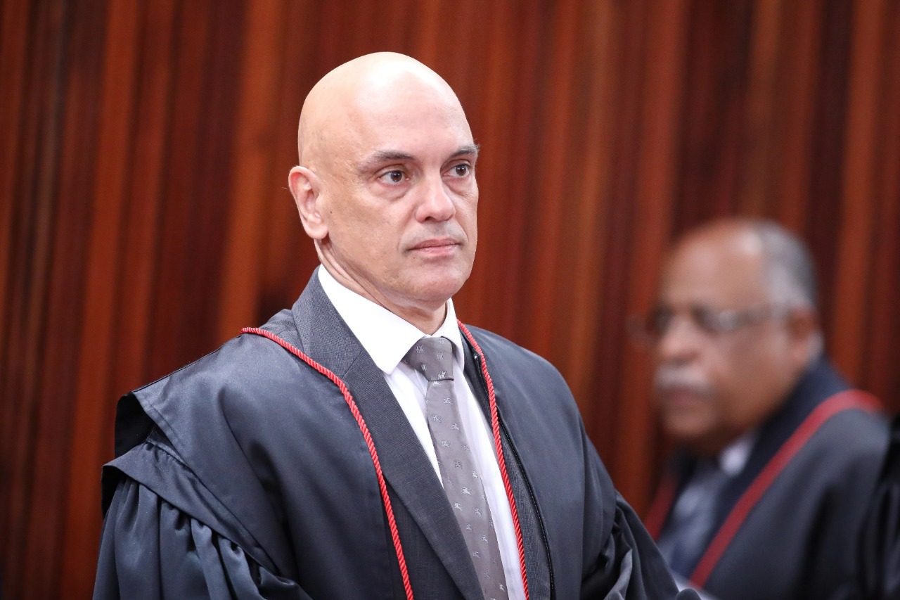 STF julga se abre investigação contra Alexandre de Moraes pedida por Bolsonaro