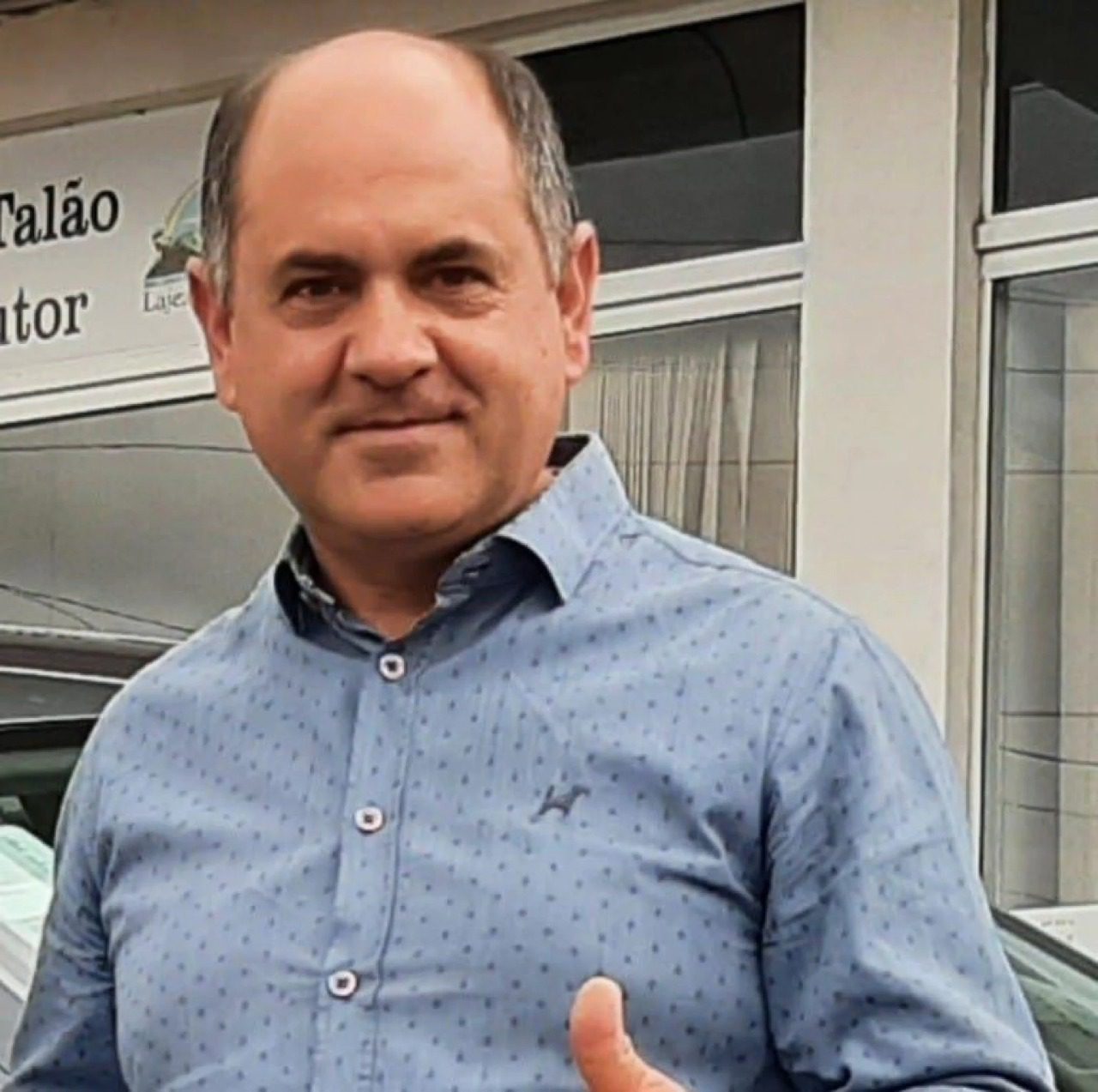 Prefeito de cidade do Rio Grande do Sul é assassinado em gabinete