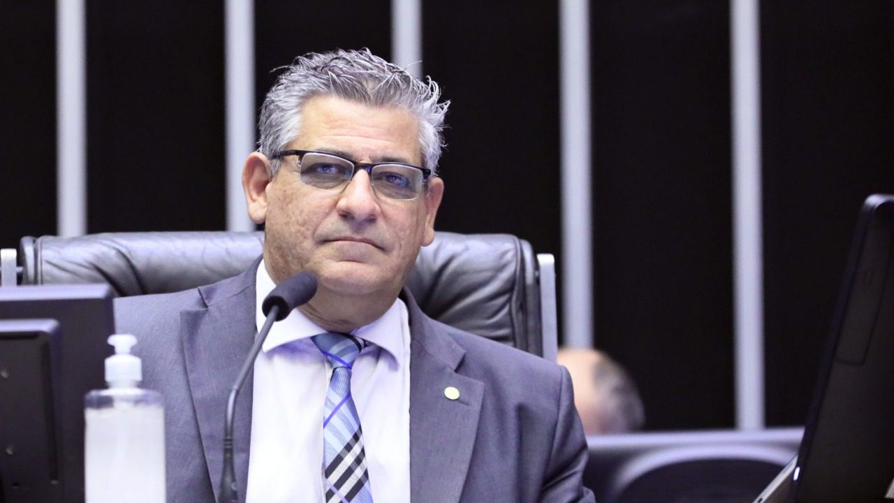 Nereu Crispim pede inclusão 181 parlamentares que assinaram a CPI contra STF e TSE no ‘Inquérito das Fake News’