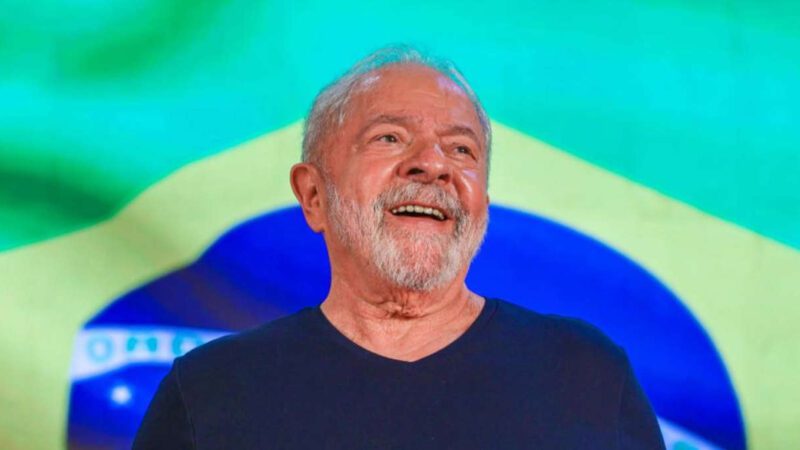 Eleições 2022: Lula conversa por telefone com Biden, Macron e Sánchez