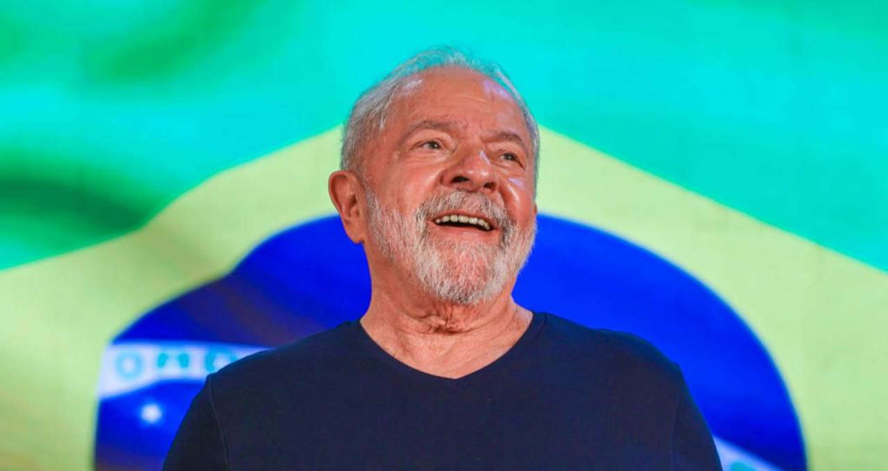 Eleições 2022: Lula conversa por telefone com Biden, Macron e Sánchez