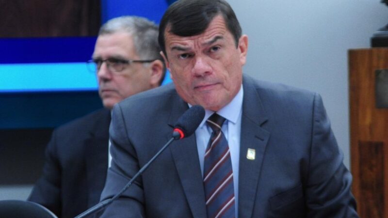 Paulo Sérgio Nogueira, ministro da Defesa de Bolsonaro marca despedida do cargo