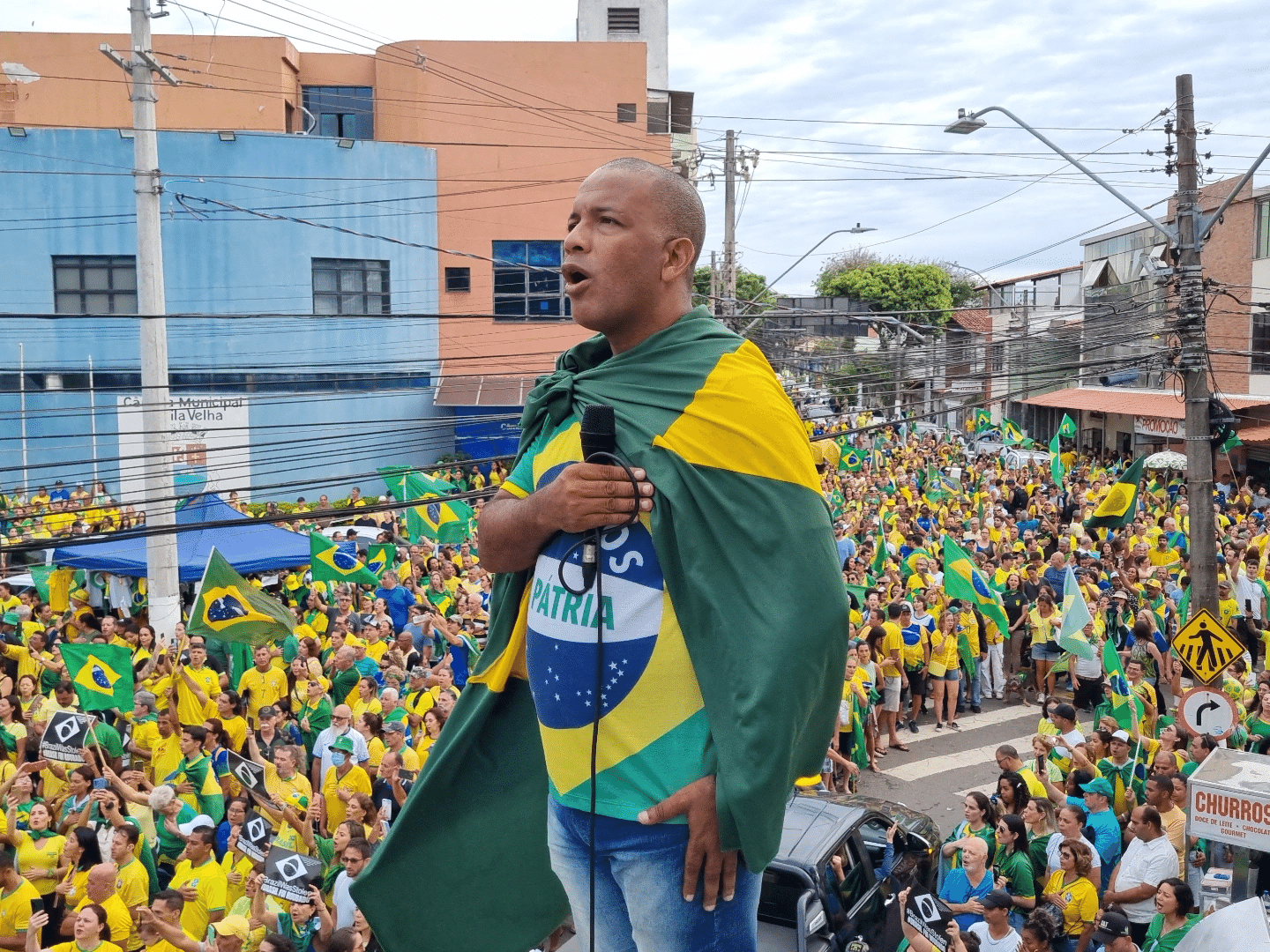 Pastor é preso em frente ao Exército de Vila Velha