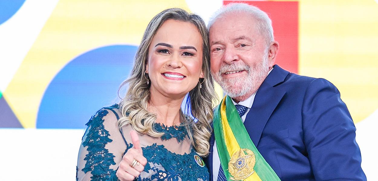 Ministra do Turismo do governo Lula recebeu apoio de outros acusados de chefiar milícias no Rio