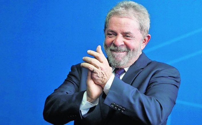Governo Lula mapeia sigilos de Bolsonaro, mira visitas ao Planalto e cloroquina no Exército