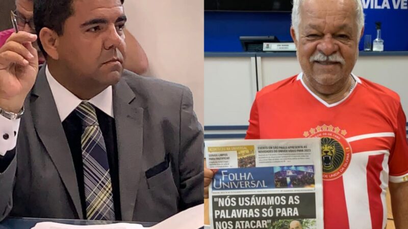 Presidente de escola de samba recebe jornal Folha Universal das mãos de Devanir Ferreira