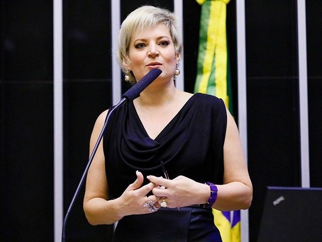 Joice Hasselmann é expulsa do PSDB por decisão unânime
