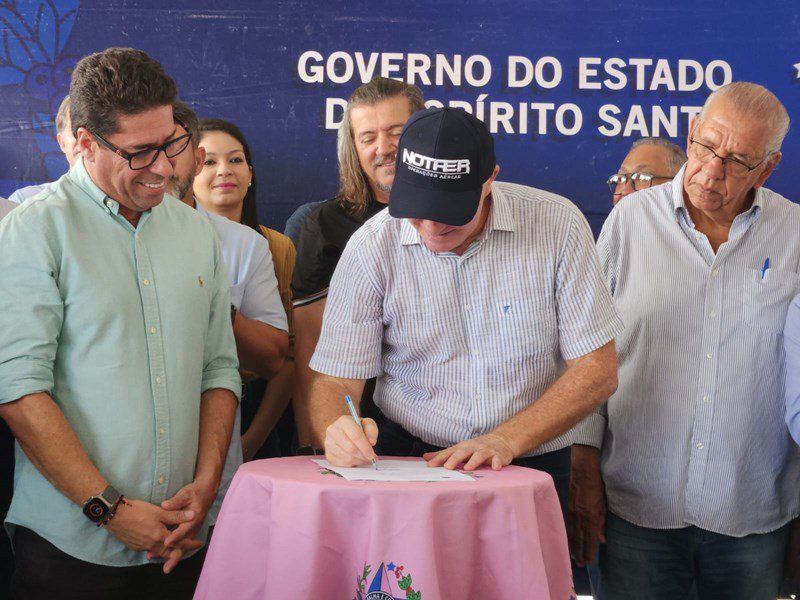Governador visita obras de R$ 300 milhões do Complexo de Saúde de São Mateus