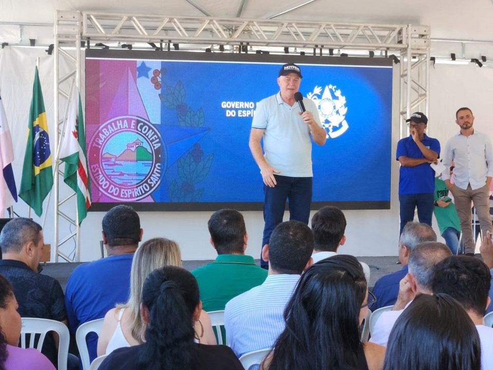 Casagrande inaugura obras e anuncia investimentos em Ecoporanga e Água Doce do Norte
