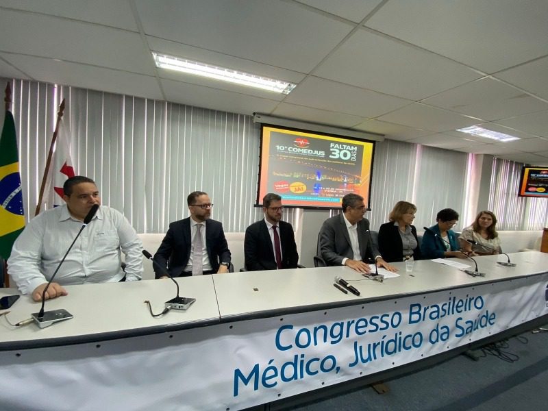Palco na OAB-ES: Congresso Brasileiro Médico Jurídico da Saúde Lança sua 10ª Edição com Evento Inaugural