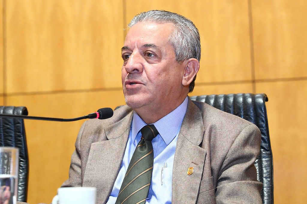 Delegado Danilo Bahiense cria projeto para isentar veículos da PF de licenciamento