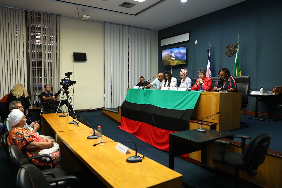 Comissão Examina Estratégias para Implementação do Plano de Equidade Racial