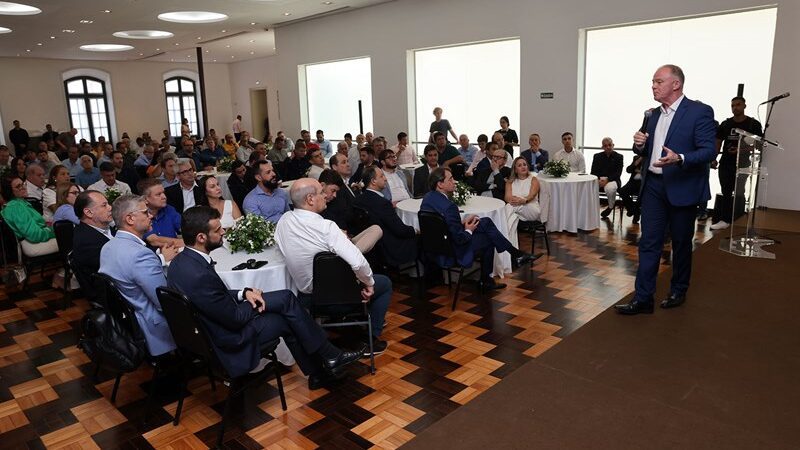 Encontro no Palácio Anchieta reúnem prefeitos eleitos e reeleitos com Governado do Estado