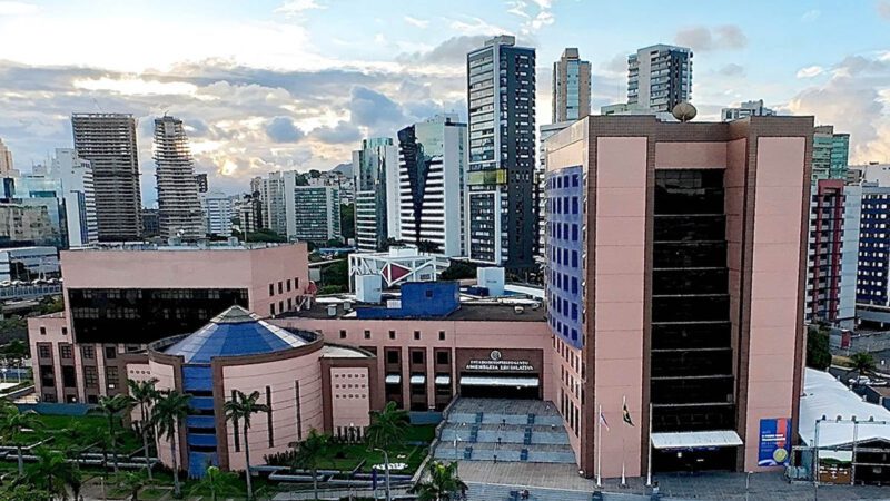 Nesta terça-feira (11), às 13h, no Salão Nobre, acontece a primeira reunião do ano do Colégio de Líderes da Assembleia Legislativa.